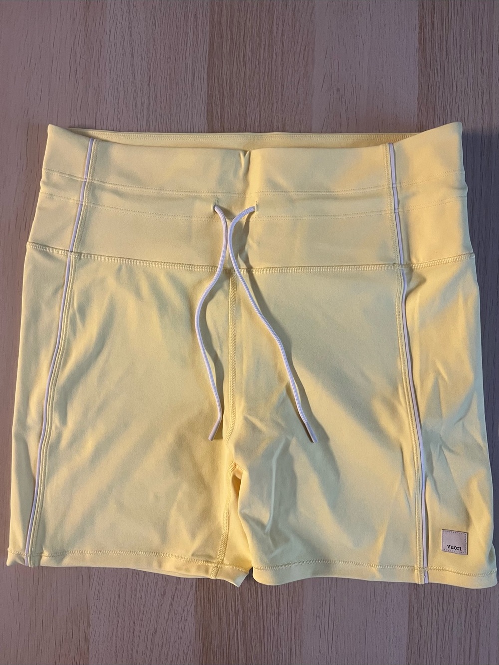 Vuori daily piped bra - yellow